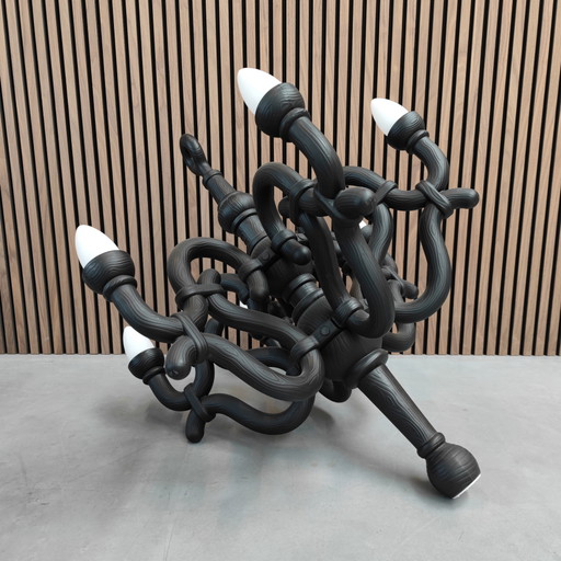 Lampadario da terra Qeebo Fallen