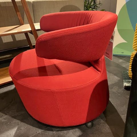 Image 1 of Poltrona Biki di Cassina