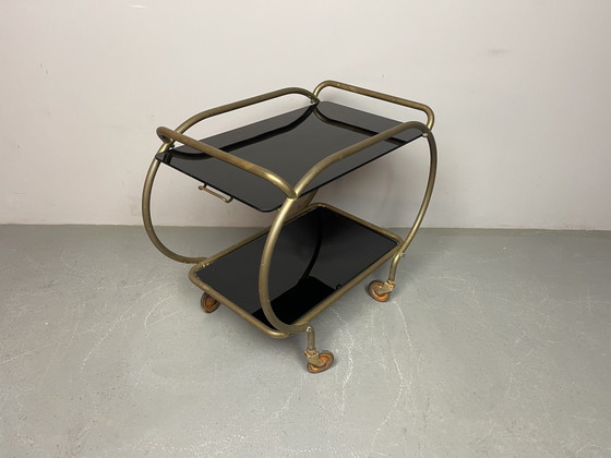 Elegante carrello bar in ottone e vetro nero di metà secolo, prodotto da Grünstadt, Germania, anni '50. (photo 4 of 15)