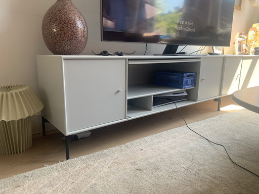 Montana Furniture Octave III TV cabinet
