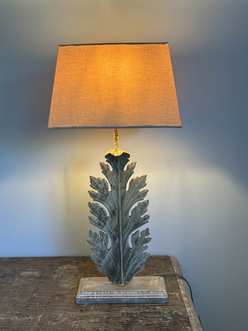 French leaf table lamp