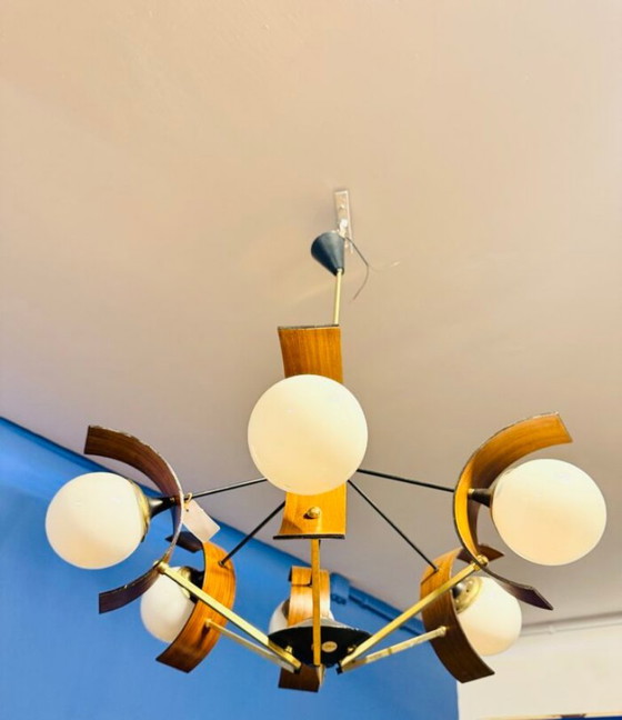 Rare Space Age / Mid-Century Chandelier, by Stilnovo Milano, Metal, Wood, White (photo 2 of 6)