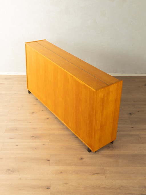 Opklapbed uit de jaren 60 in vintage stijl