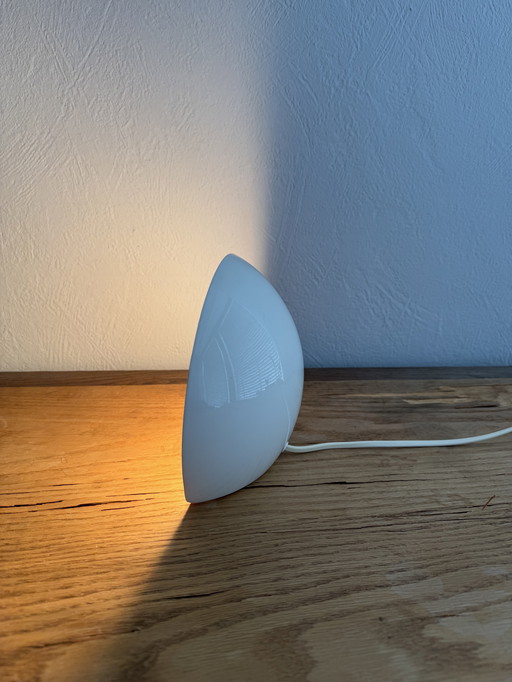 Lampada da parete vintage in metallo a forma di conchiglia