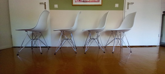 4x Vitra Eames DSR – Fauteuils d'appoint, Plastique (photo 5 of 13)