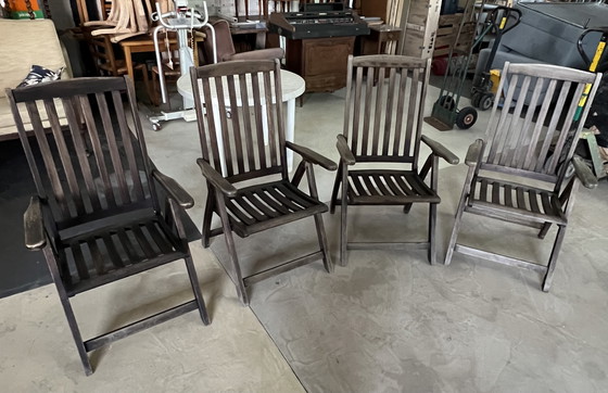 Image 1 of Garden Table and Chairs Plus Covers