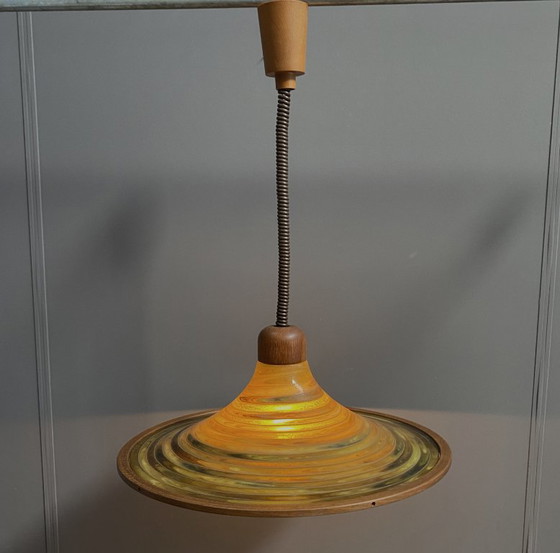 Pendelleuchte von Temde aus den 1970er Jahren – Pendelleuchten, Plastic, Wood (photo 9 of 16)
