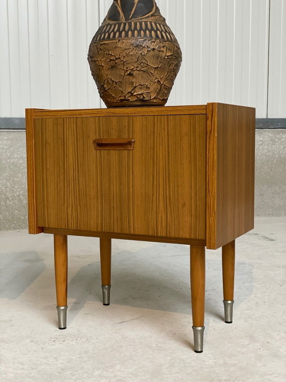 Image 1 of 2 Vintage Design Kasten