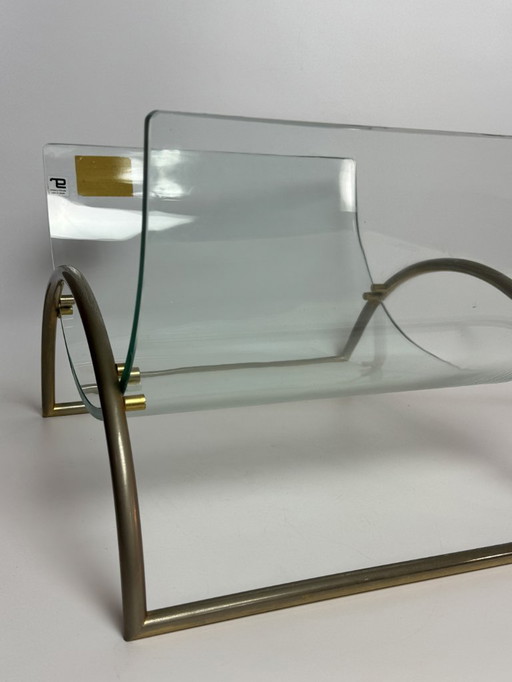 Mid-Century Italian Design Glass and Chrome Magazine Rack with Brass Accdents by Gallotti & Radice, Italy 1970s.