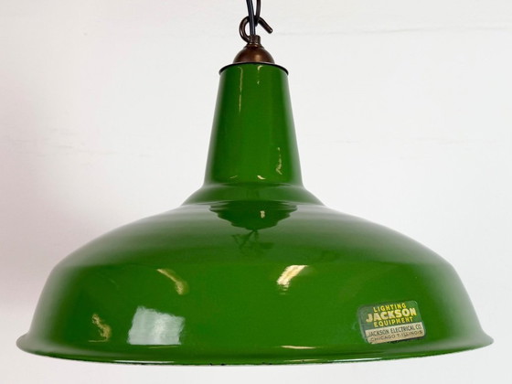 Image 1 of Lampada a sospensione in smalto verde industriale della Jackson Electrical Co., anni '60