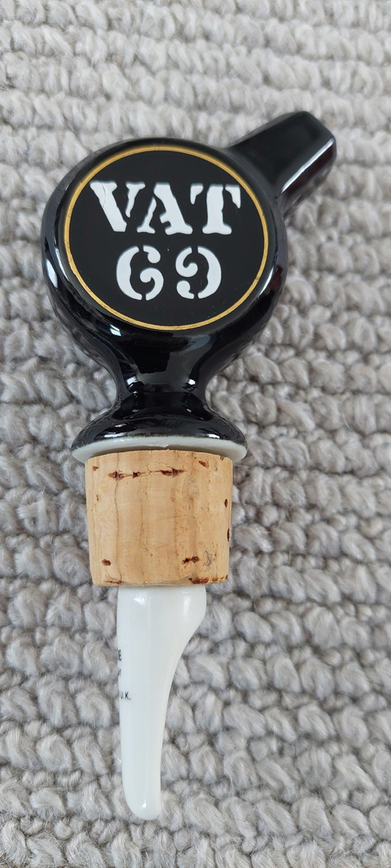 Image 1 of Vintage ceramic pouring spout VAT 69 Scotch Whisky