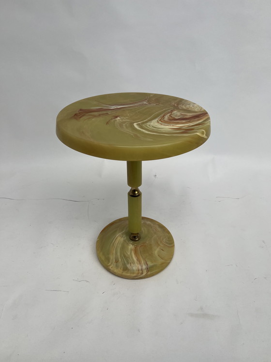 Image 1 of table d'appoint vintage en onyx