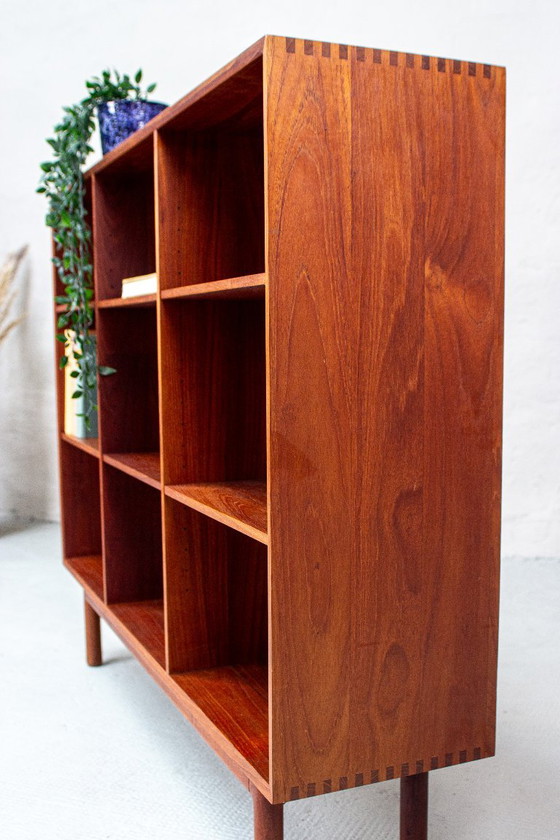 Bibliothèque, commode et buffet Peter Hvidt, style vintage, en teck massif – Wood (photo 18 of 21)