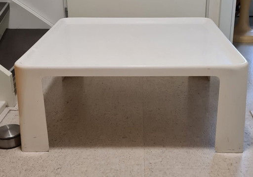 XL Space Age B&B Amanta Couchtisch von Mario Bellini aus Fiberlite-Material