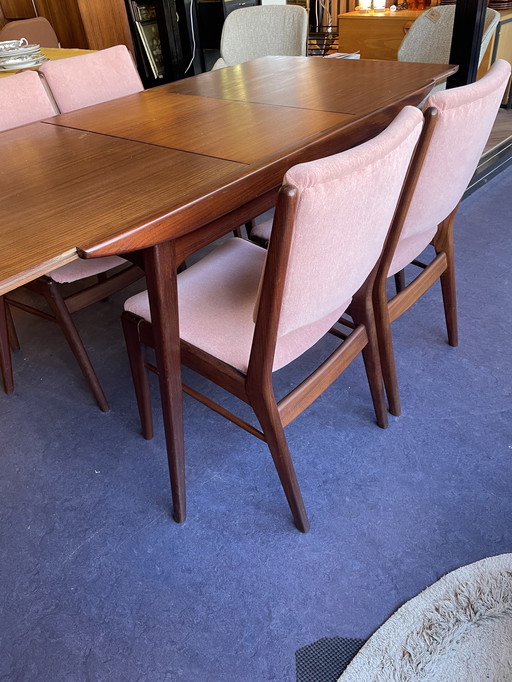 Vintage dining table Louis van Teeffelen Milan