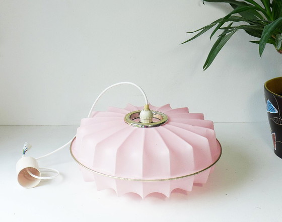 Image 1 of Rare vintage hanging lamp 60s 70s space age lamp pink Lars Schiøleri Hoyrup
