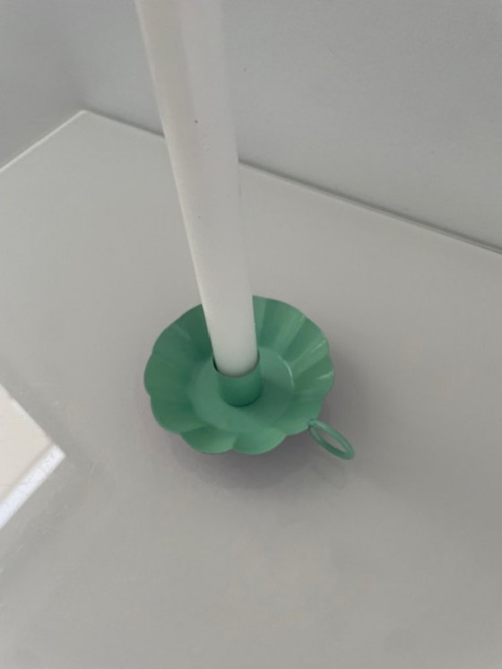 Image 1 of Moderne kandelaar / blaker lila & mint