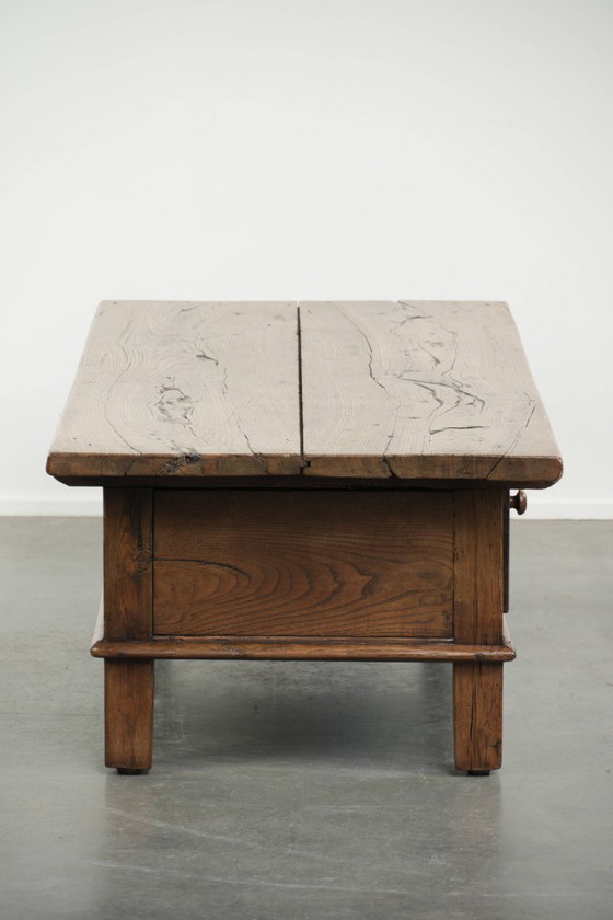 Image 1 of Antique 18th-century Southern European coffee table made of chestnut wood with 2 drawers