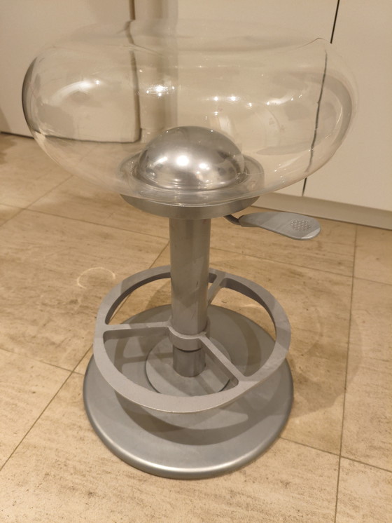 Image 1 of Mambo-Hocker, Sitzfläche aus transparentem Lucite-Kunststoff, von Delight, Italien
