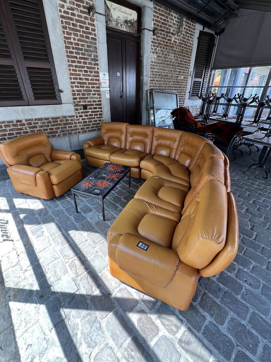 Image 1 of Paltrona Italia design in pelle anni '70