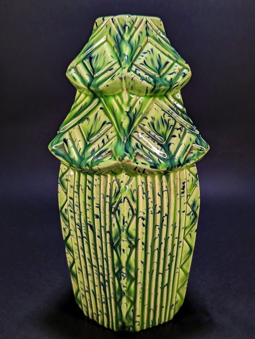 Vase ancien en majolique française, pagode et bambous, circa 1900. – vazen, Ceramic (photo 2 of 10)