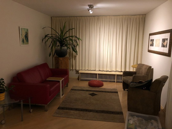 Image 1 of Lederen 2,5 zits bank Berden RVS onderstel