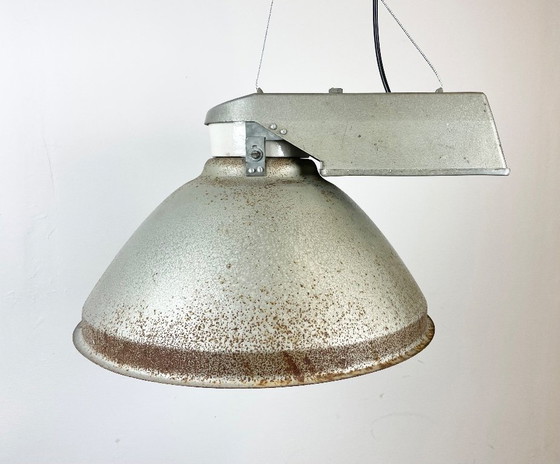 Image 1 of Lampada a sospensione industriale con copertura in vetro smerigliato, anni '70