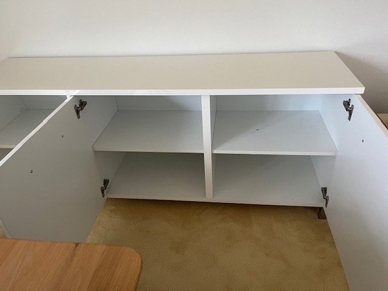 Image 1 of Dressoir hoogglans avec esprit