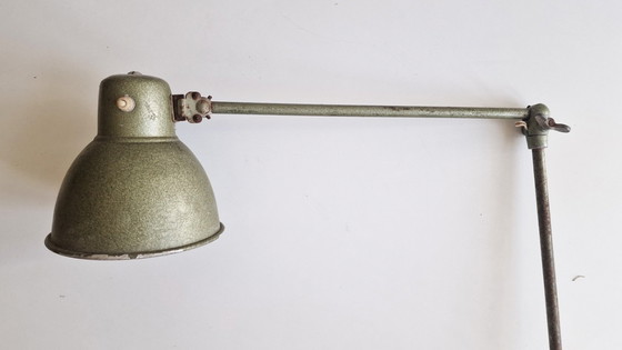 Image 1 of Lampada industriale vintage – militare ungherese – design industriale