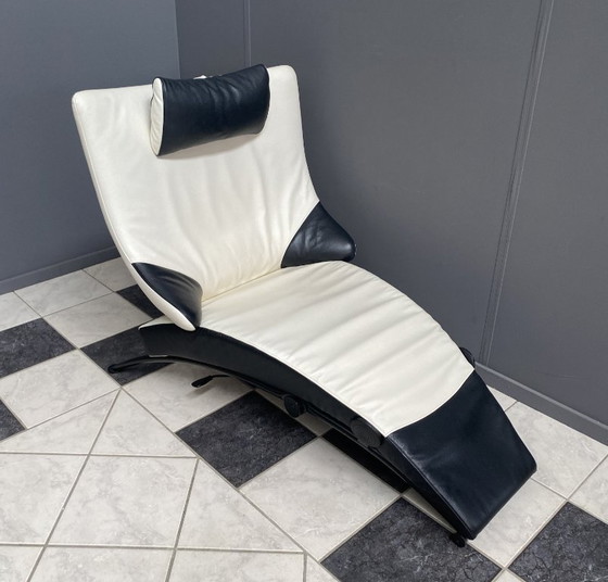 Image 1 of Sitzbank aus schwarzem und weißem Leder, Modell Solo 699, Design Stefan Heiliger, WK