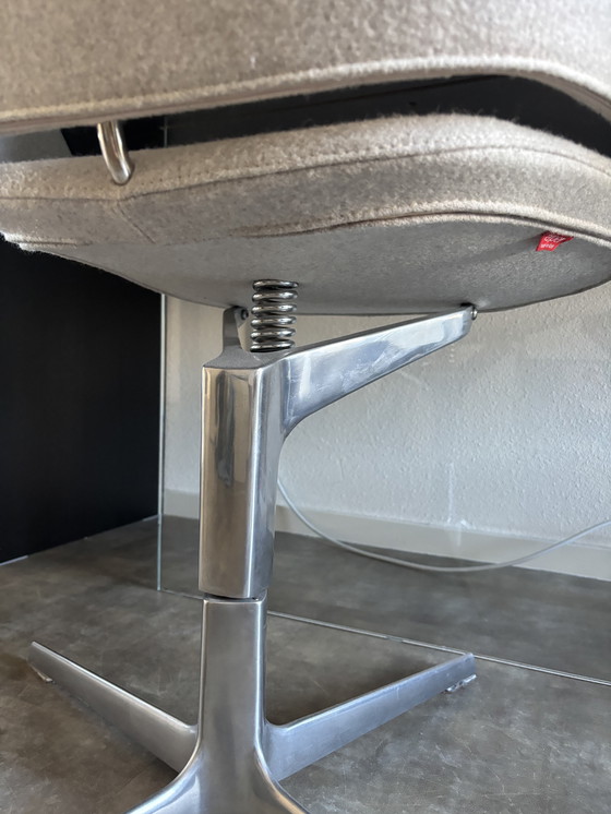 Image 1 of 4x Arper Aston dining room/office chairs