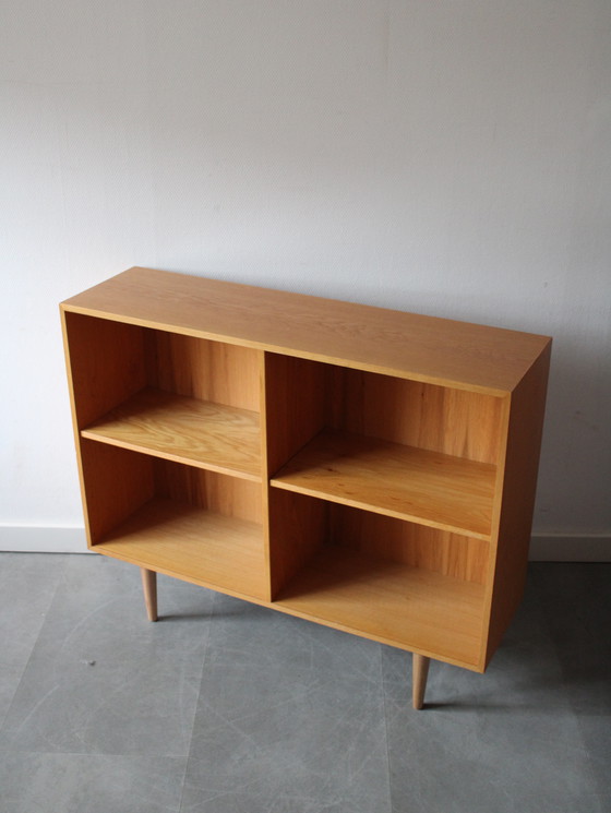 Image 1 of Vintage Deense Boekenkast in Eiken
