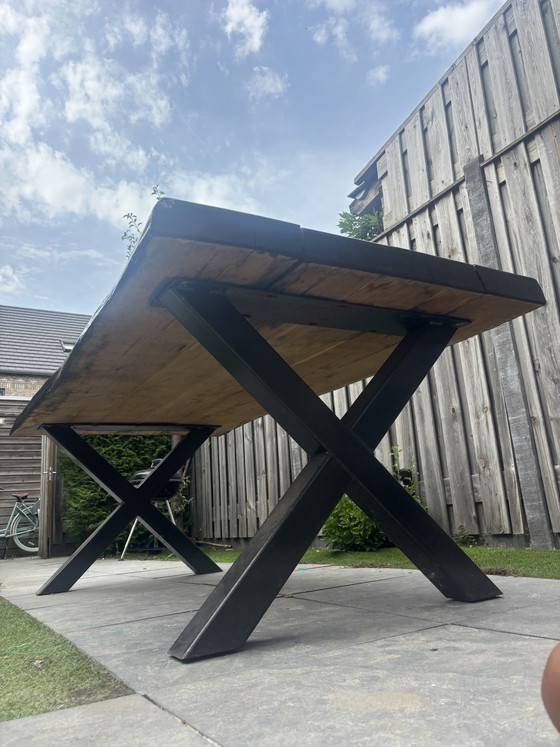 Solid Oak Table – Dining tables, Metal, Wood (photo 3 of 5)