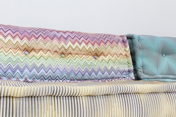 Image 1 of Canapé Mah Jong Roche Bobois Missoni design par Hans Hopfer, lot de 12