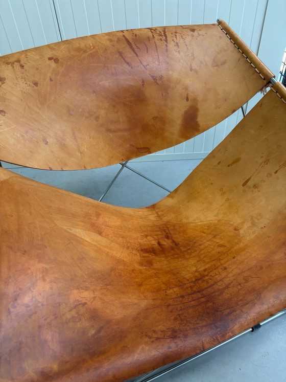 2 chaises Butterfly Artifort, Fauteuils d'appoint, Cuir, Orange (photo 13 sur 15)