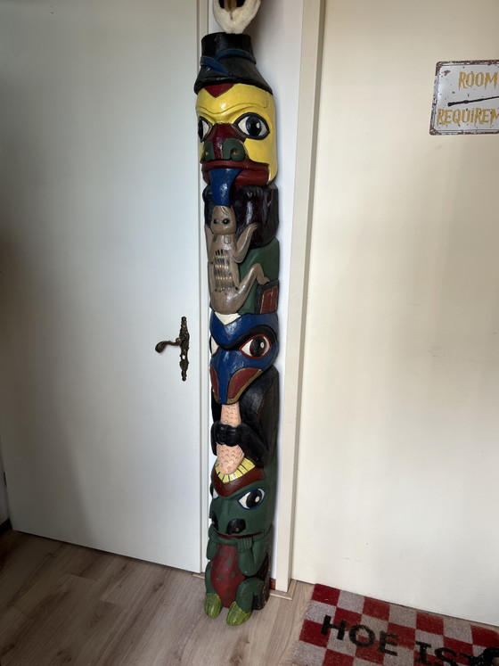 Image 1 of Wunderschöner Totempfahl, 200 x 27 cm, Holzkunstwerk