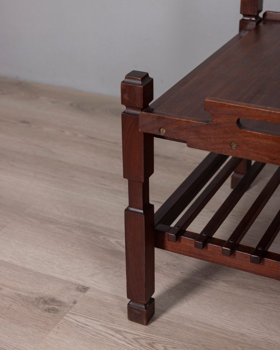 Vintage 1960s coffee table with pull-out tray, Italian design – Wood (photo 4 of 10)