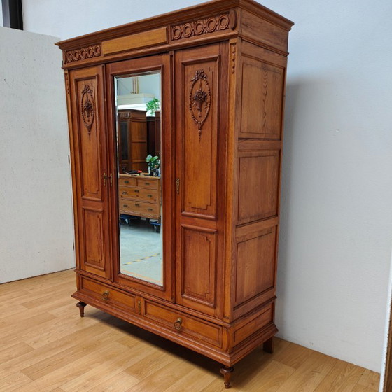 Image 1 of Armoire penderie antique vintage armoire penderie démontable