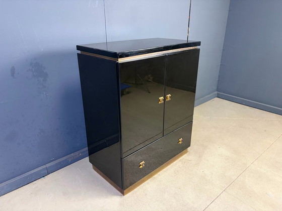 Armario de estilo Maison Jansen francés, década de 1970. – Wood, Brass (photo 11 of 11)