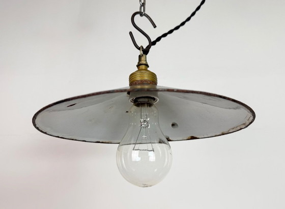 Image 1 of Industrielle schwarze Emaille-Lampe, 1930er Jahre