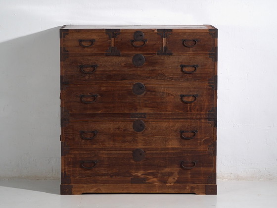 Japanese Sendai Isho-dansu large cedar and iron tansu, Meiji-Taishō period (c. ) #42 – Chest of drawers (photo 28 of 40)