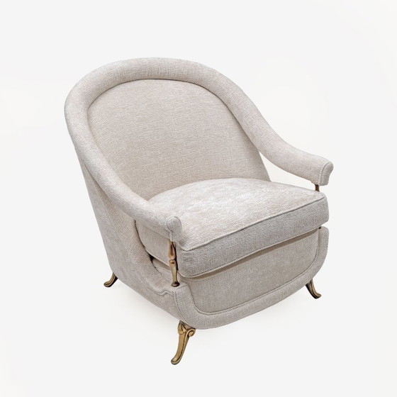 Image 1 of Par de sillones franceses de mediados de siglo, estilo art déco con detalles de latón, década de 1950.