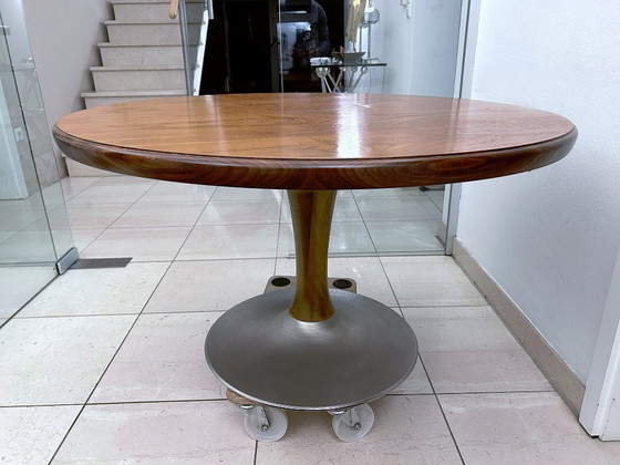 Image 1 of Vintage Tulpentafel in Hout