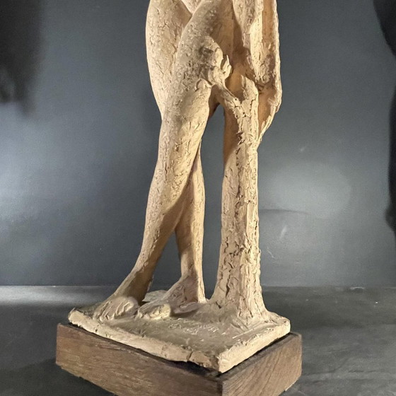Gedrapeerde Naakte Vrouw Terracotta Beeldhouwkunst door Alphonse Darville, 1959 (photo 5 of 13)