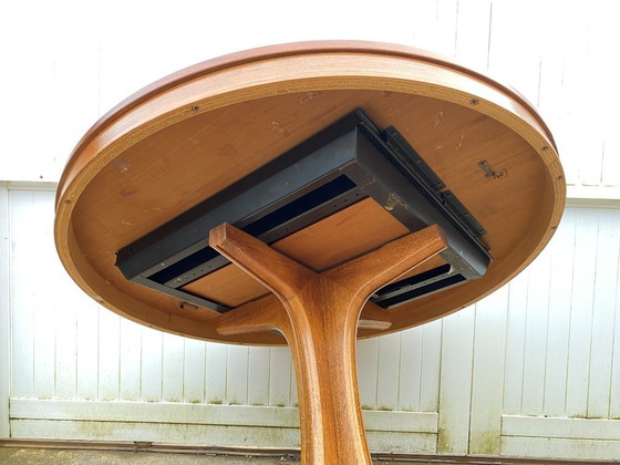 Image 1 of Scandinavian extendable round teak table, 115cm diameter, 152cm length, an70