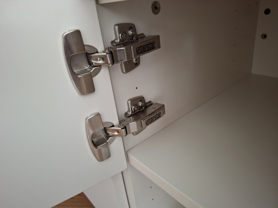 Bellissimo mobile a parete/TV Interstar – Armadi a muro, MDF (photo 5 of 5)