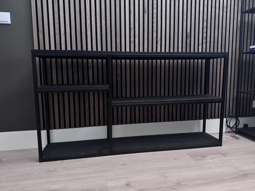 Tavolino laterale in metallo nero e legno – wandrek, polished steel, Wood