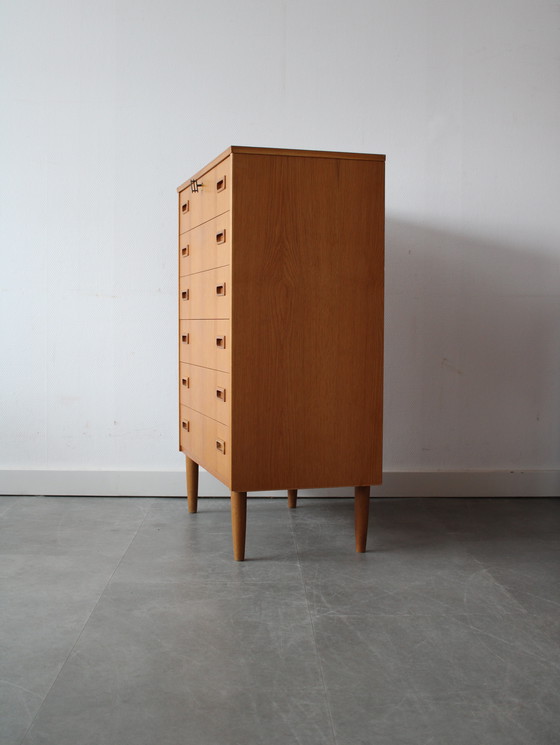 Image 1 of Vintage Deense ladekast in eiken