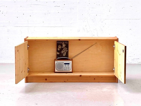 Buffet vintage en pin, années 1970 – Buffet bas, Wood (photo 3 of 15)