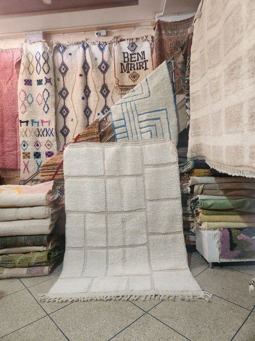 Beni Ourain Rug 250x150 cm – Cream Minimalist Grid Pattern – Handmade Moroccan Wool Carpet